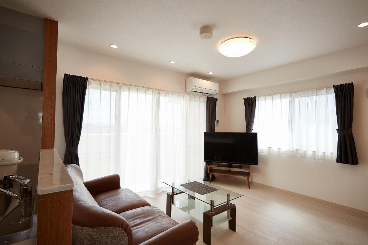 New Normal Hotel In Nago ニューノーマルホテルイン名護 Zewnętrze zdjęcie